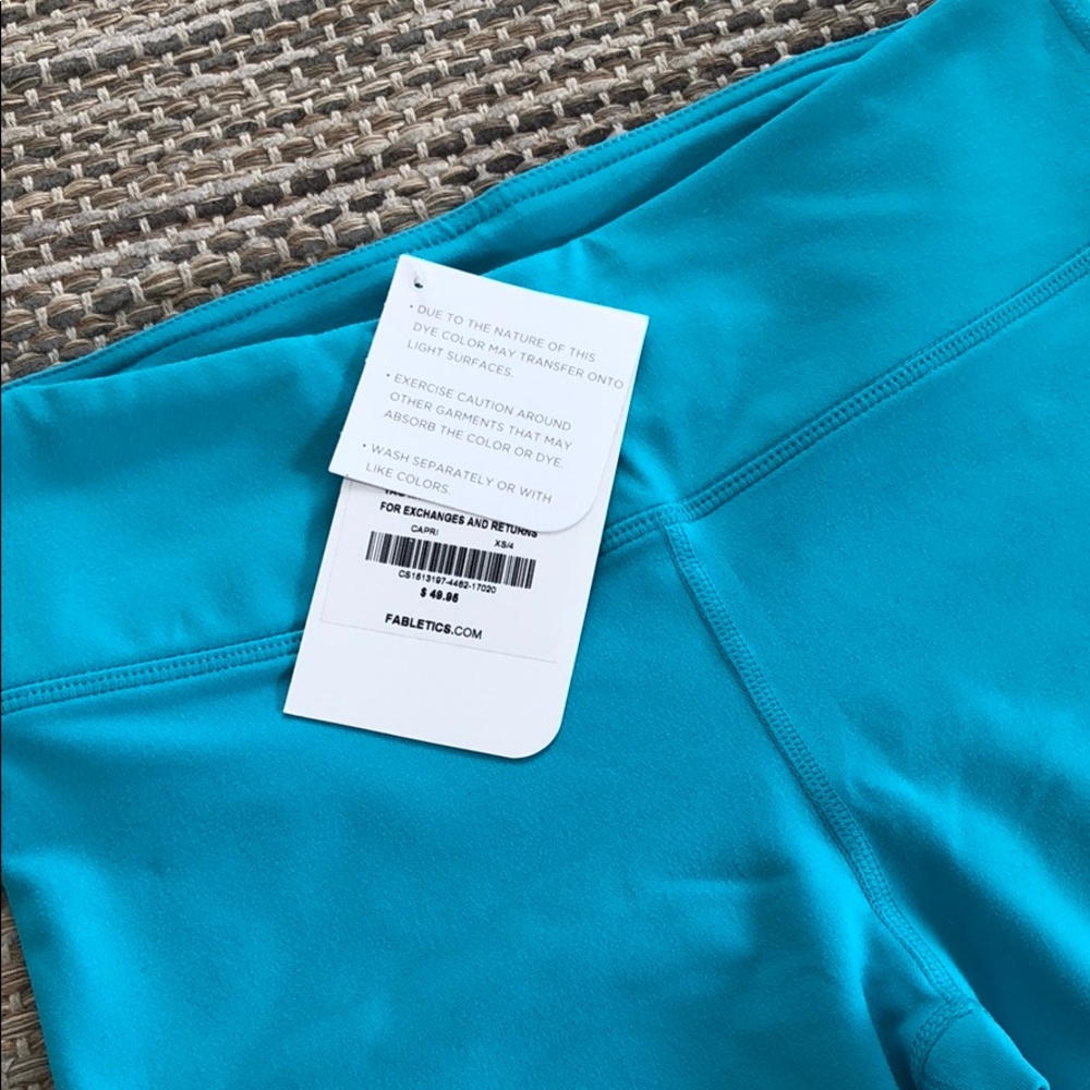 Fabletics Capri - Picture 2 of 2